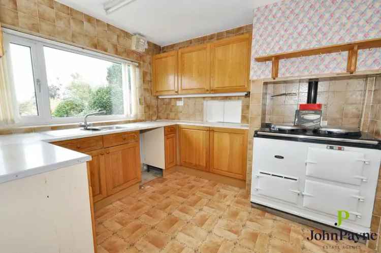 3 Bedroom Link Detached House for Sale Coventry