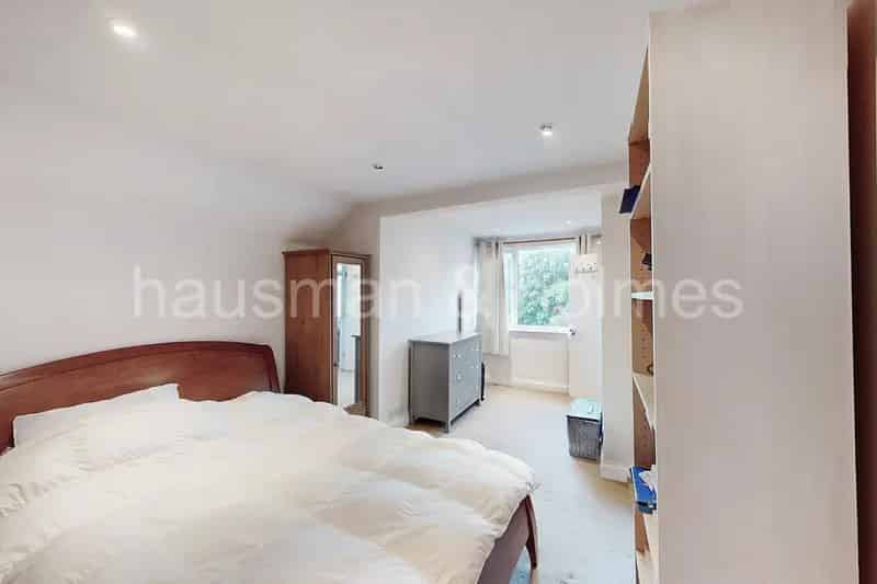2 Bedroom Maisonette House to Rent