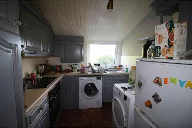 2 Bed House - Semi Detached with 2 Reception Rooms