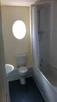 Large Ground Floor Flat 2 Double Bedrooms Parking Solar Panels