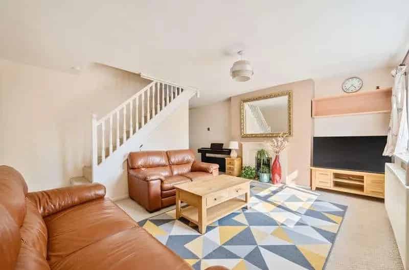 3 Bed House for Sale Extended Semi Detached Driveway Parking Garage Large Garden