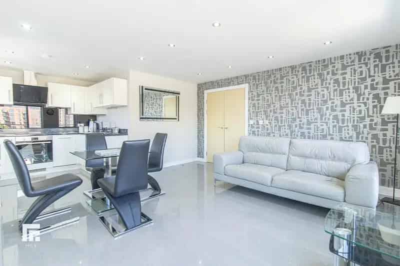 2 bedroom apartment to rent