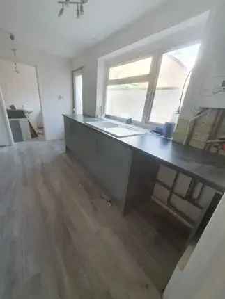 Detached House to Rent Poplar Place Bristol BS16