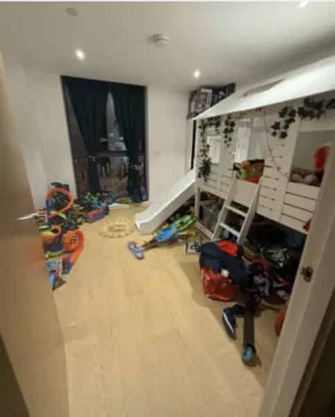 Fulham 2-Bed Flat Swap Near Shops Parks and Transport