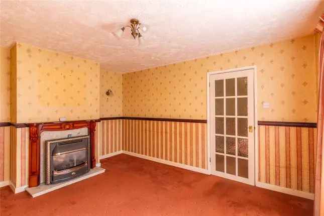 Three Bedroom Semi-Detached House for Sale Headley Park Bristol