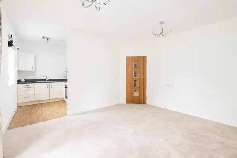 1 Bedroom Retirement Apartment For Sale