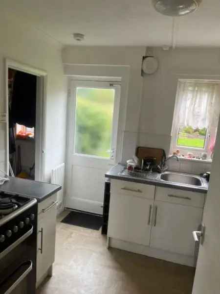 Flat For Rent in Sevenoaks, England