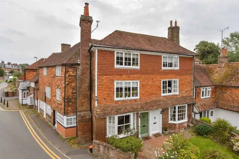 3 Bedroom Terraced House for Sale in Tenterden