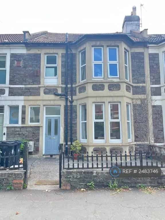 6 Bedroom Victorian Terraced House Large Garden Gas Central Heating