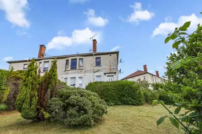 Cottage for Sale in Glasgow G21 Young Terrace