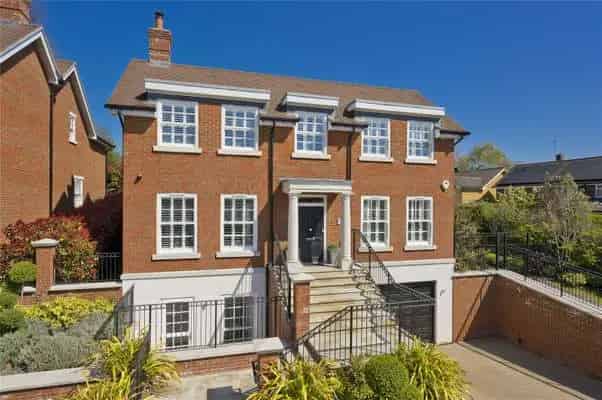 Grand Georgian House with Modern Amenities Family Home