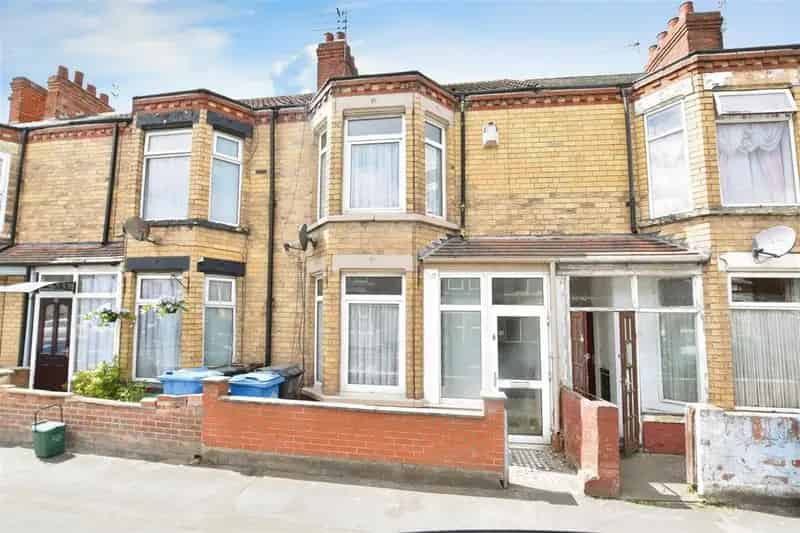 3 Bedroom Terraced House For Sale No Onward Chain