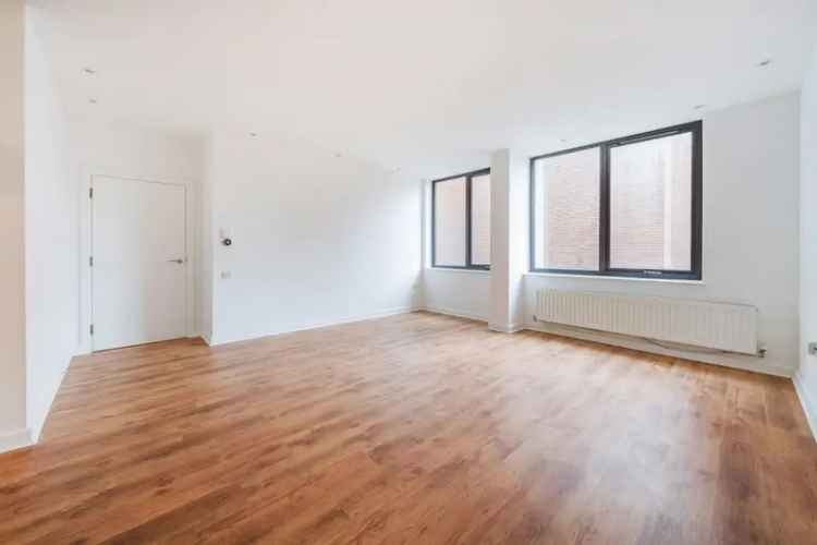 Town Centre Apartment Two Double Bedrooms Two Bathrooms