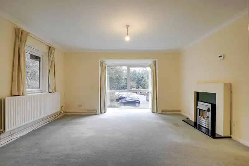 1 Bedroom Retirement Apartment for Rent
