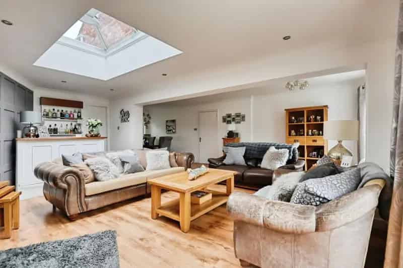 4 Bedroom Detached House For Sale in Tamworth