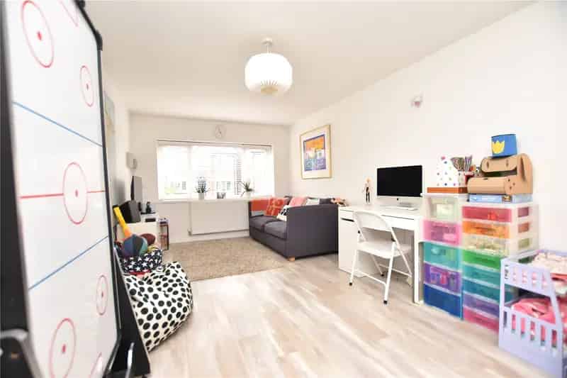 4 Bedroom Detached House in Modern Development