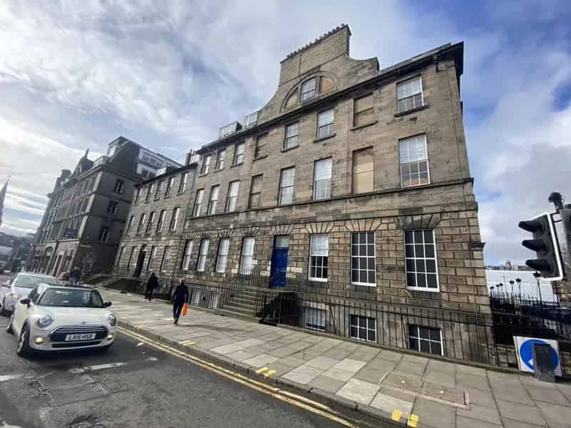 Edinburgh City Centre Office Space 993-3762 sqft