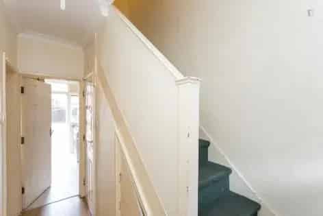 5 Rooms 26 m² London