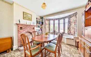 House For Sale in Taunton, England