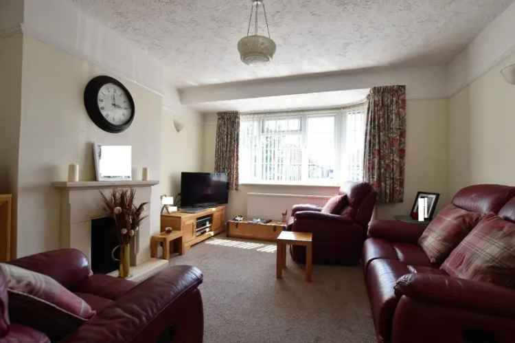 4 Bedroom Semi Detached House for Sale Evesham Worcestershire