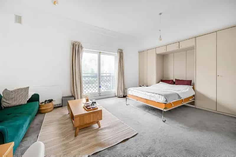 Spacious Studio Flat for Sale with Juliet Balcony