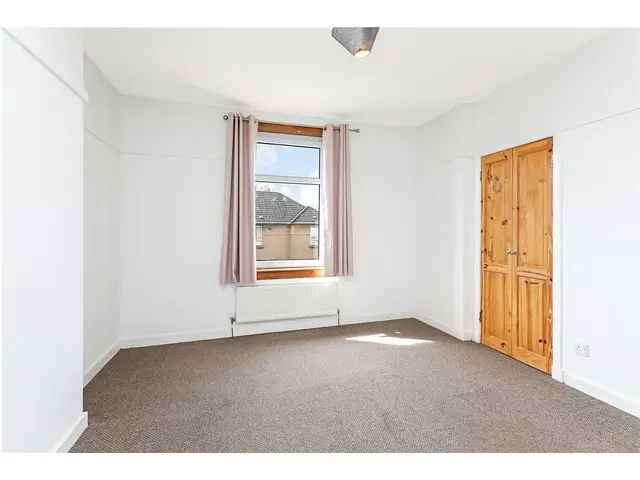 2 Bedroom Flat for Sale in Pollokshaws
