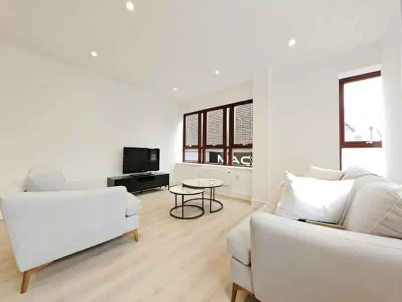 1 bedroom Flat
 To Let