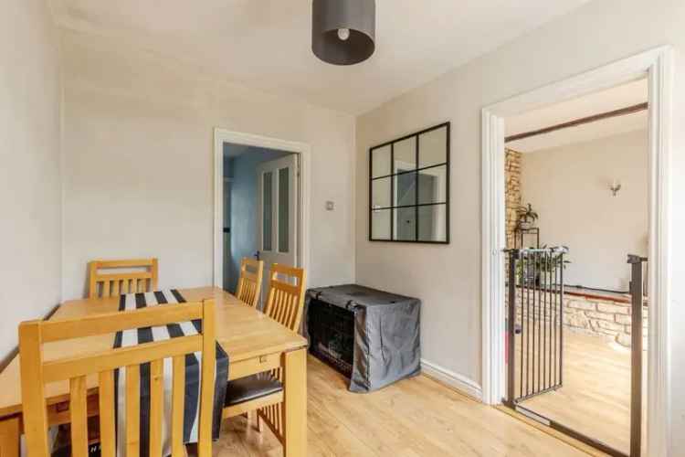 Spacious 3-Bed Victorian Home for Rent in Bedminster