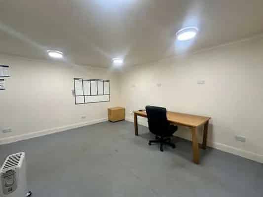 Office and Industrial Space to Rent