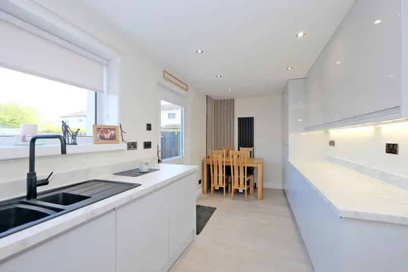 3 Bedroom Mid Terraced House Bucksburn