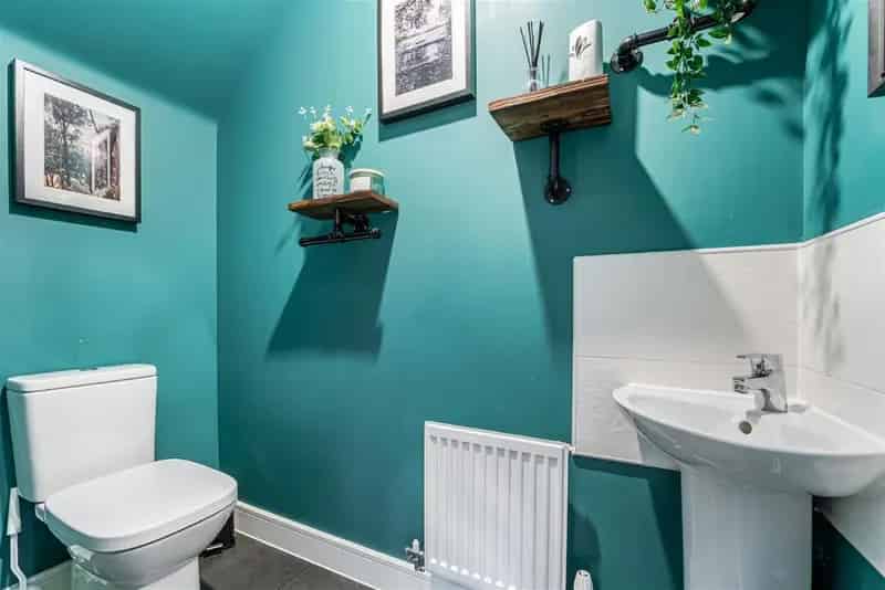 4 Bed House For Sale - Spacious Family Townhouse with Gym