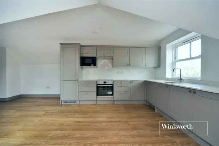 2 Bedroom Flat Apartment Sutton Extended Lease Garage No Onward Chain