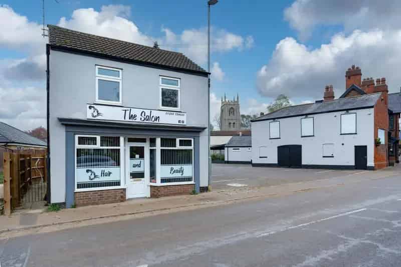 Hairdressing Salon with Apartment For Sale