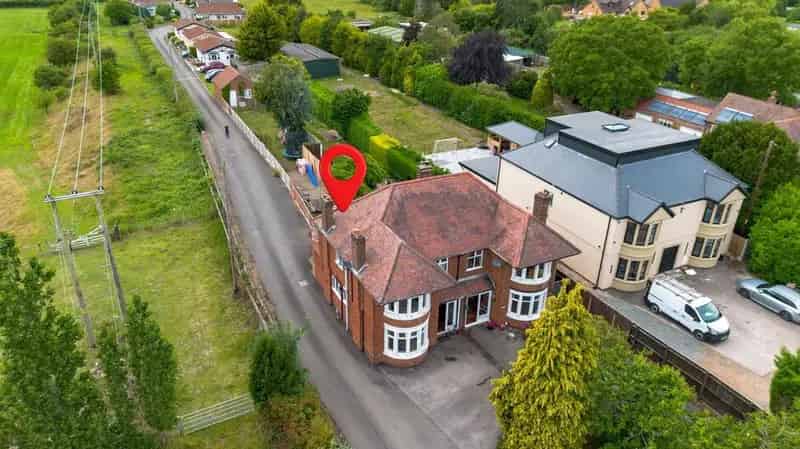 3 Bedroom Semi Detached House Ryton on Dunsmore CV8