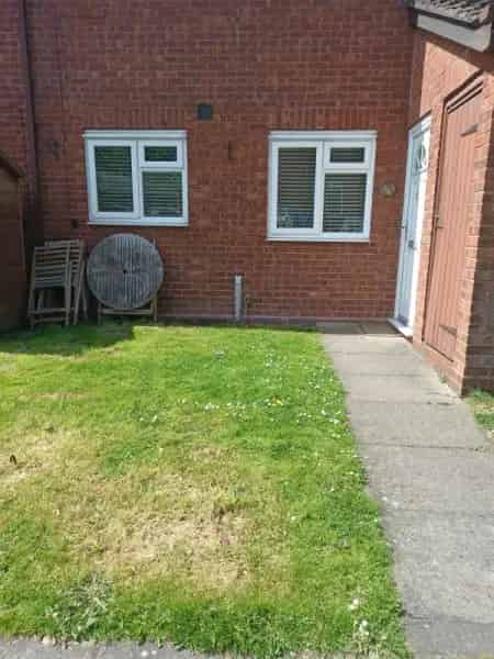 1 Bed Ground Floor Flat near Brookvale Lake 55 Plus