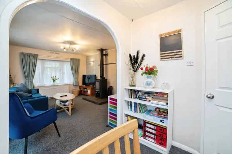 Log Burner Bungalow Alternative Generous Parking No Chain