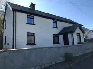 Three Bedroom Detached House with Stunning Glen Views