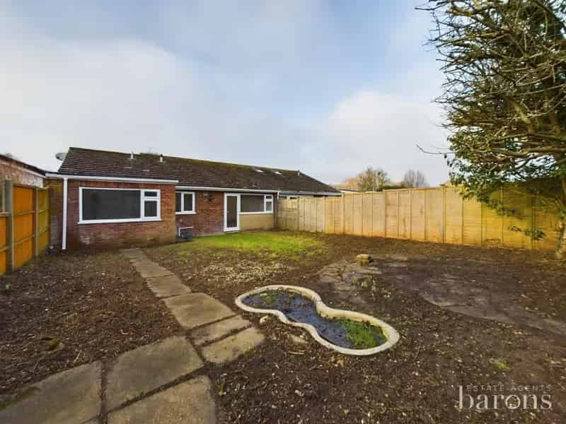 3 Bed Extended Bungalow for Sale Kempshott
