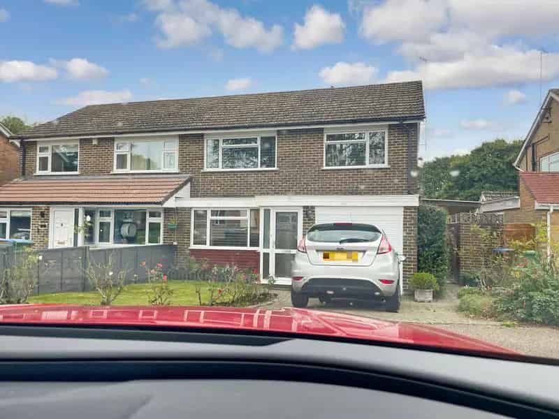 4 Bedroom Semi-Detached House for Sale Southwater