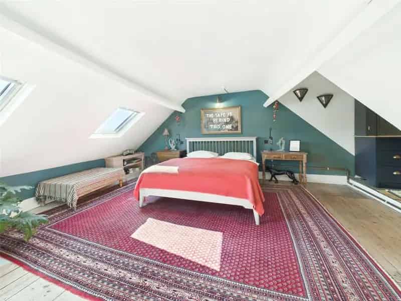 3 Bedroom Apartment for Sale