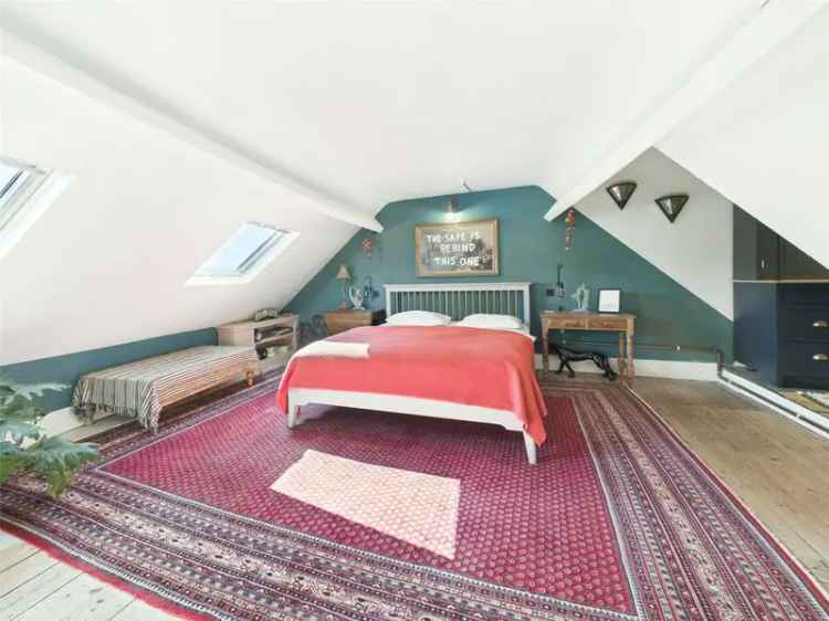 3 Bedroom Apartment for Sale