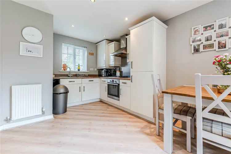 House For Sale in Leeds, England