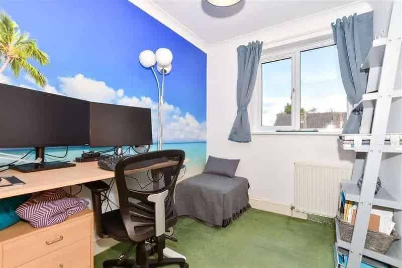 3 Bed House For Sale Near Schools and Amenities
