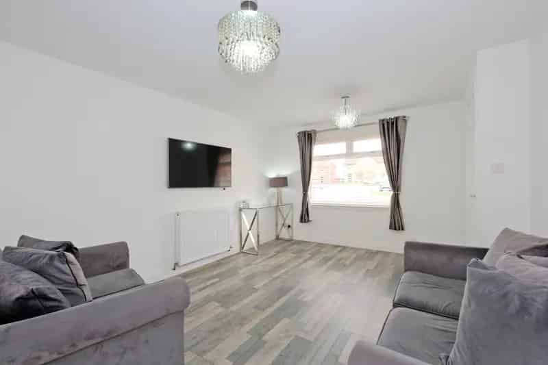 3 Bed Semi Detached House in Bridge of Don