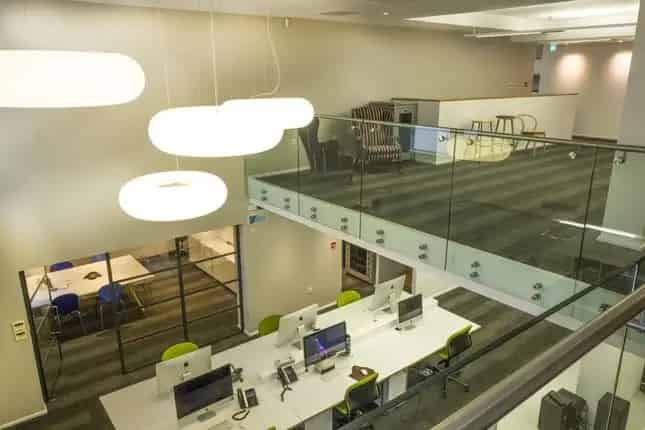 Self Contained Commercial Space For Sale in London N1