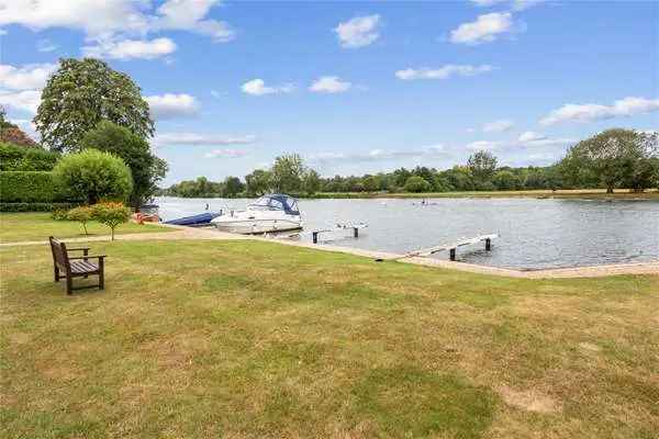 Andrews Reach, Bourne End, Buckinghamshire, SL8 5GA | Property for sale | Savills