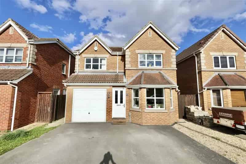 3 Bedroom Detached House for Sale