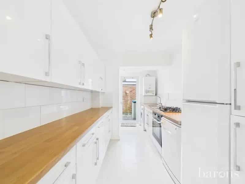 3 Bedroom Terraced House for Sale - No Onward Chain