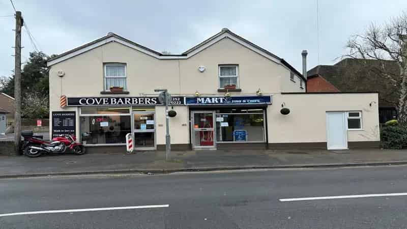 Chip Shop with 3-Bed Flat Farnborough
