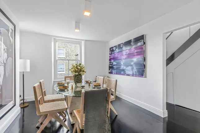 Flat for sale in Talbot Road, London W2